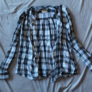 Medium Black and White Flannel